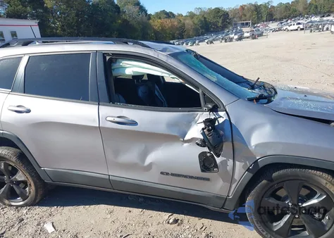 2019 Jeep Cherokee Altitude Fwd from USA, damaged, VIN 1C4PJLLB2KD377256